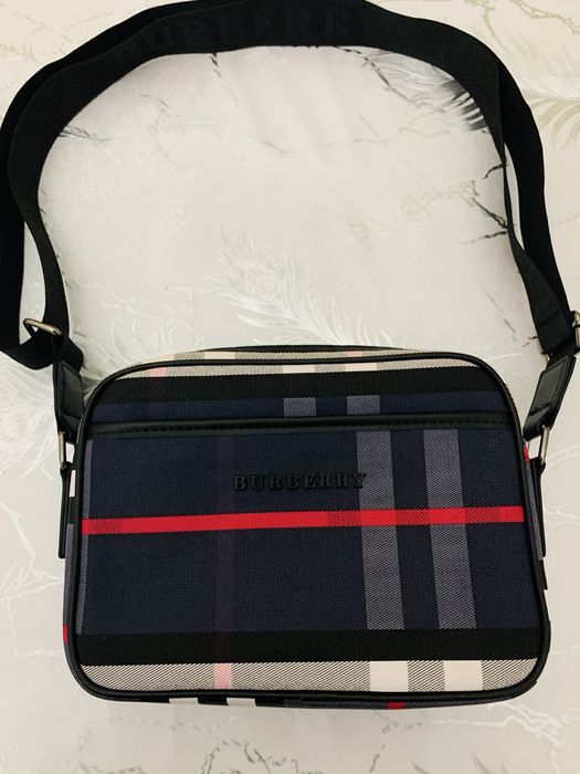 Барсетка burberry новый