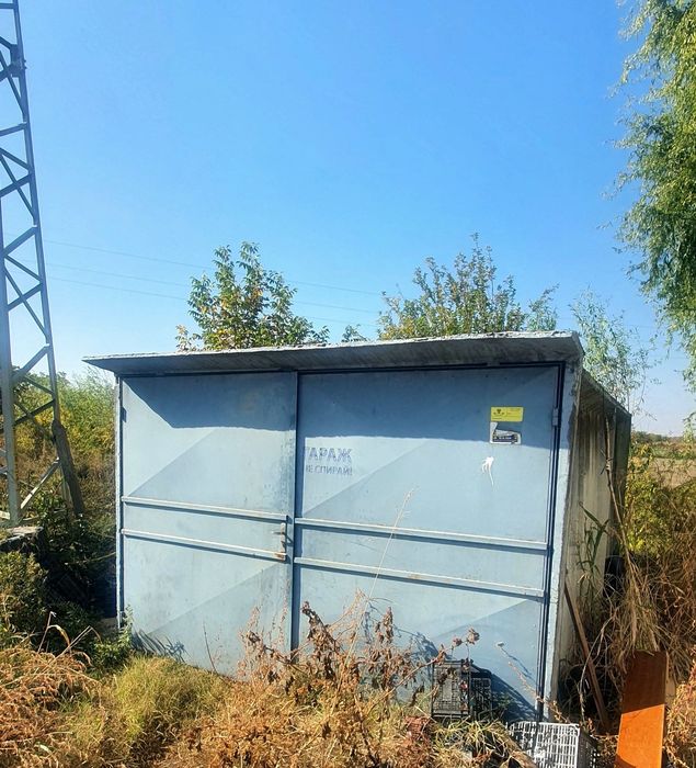 Бетонен гараж 20 кв/м