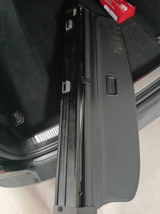 Щора багажник Ауди А4