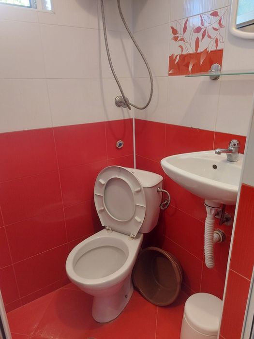 Дава се под наем Двустаен апартамент в с. Антимово, Област Видин - 50 кв.м за 204 € - Снимка #3