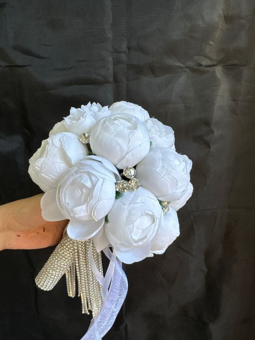 kelin buketlari sun'iy guldan