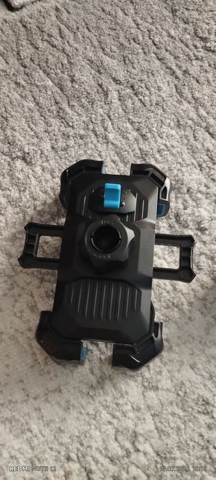Vând suport de telefon pentru bicicleta sau motor