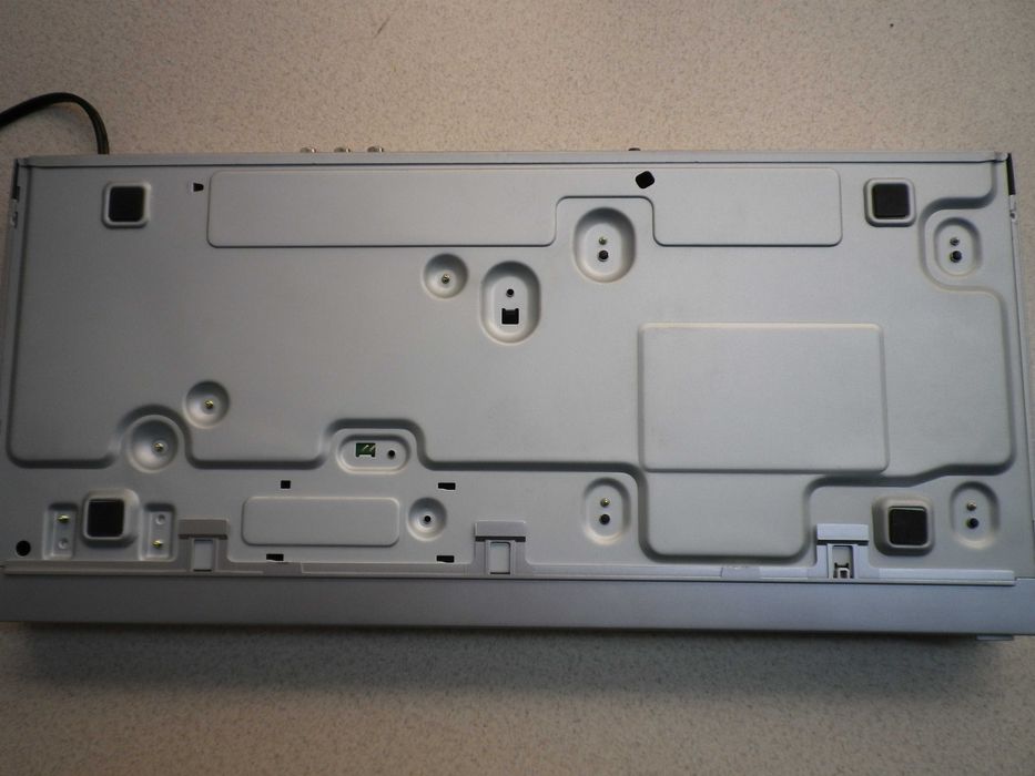 Перфектен DVD LG DVX276