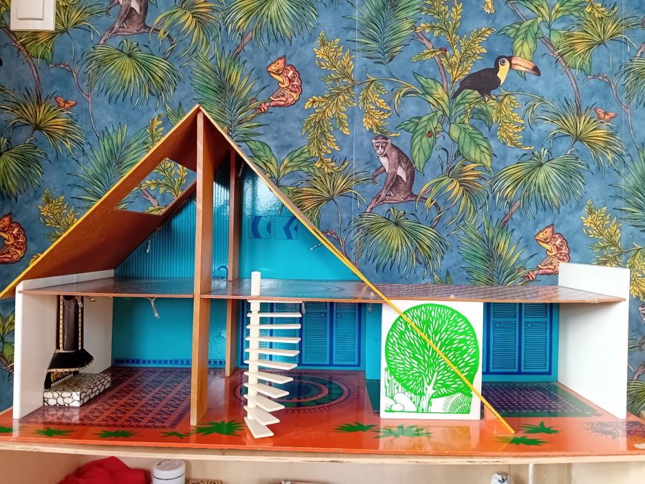 Детска къщичка за кукли. Ретро