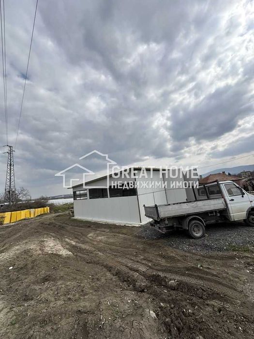 Под наем ! Помещение !