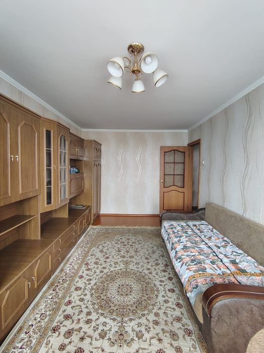 Продам 2 ком квартиру район 17 школы