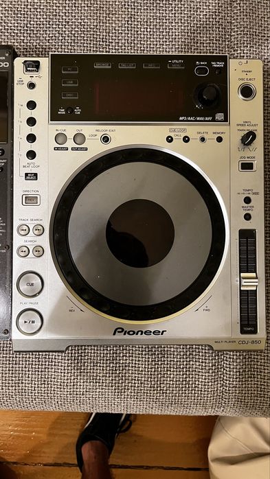 Dj setup 2x Pioneer Cdj 850 + mixer Pioneer Djm 800