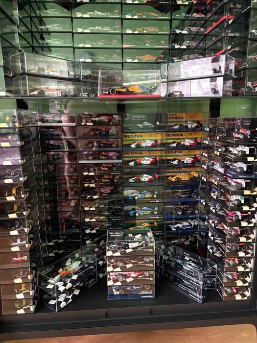 продавам колекция  формула 1 - Minichamps и Spark 1.43  1974 - 2025 г.