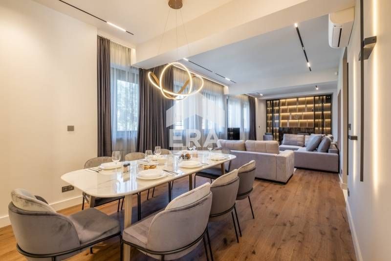 Първокласен апартамент под наем до пл. Народно събрание