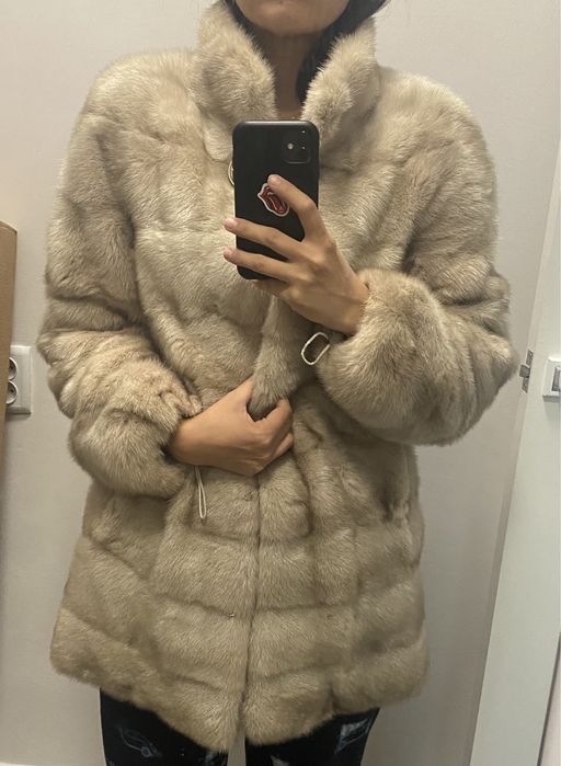 Продается норковая шуба