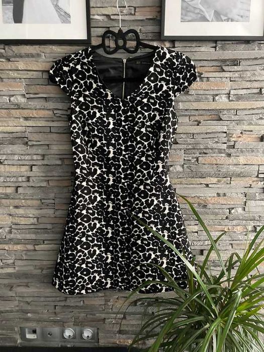 Rochie Scurta Zara XS