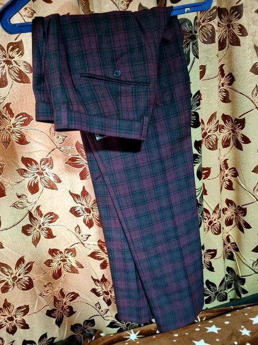 Vand costum și sacouri noi!