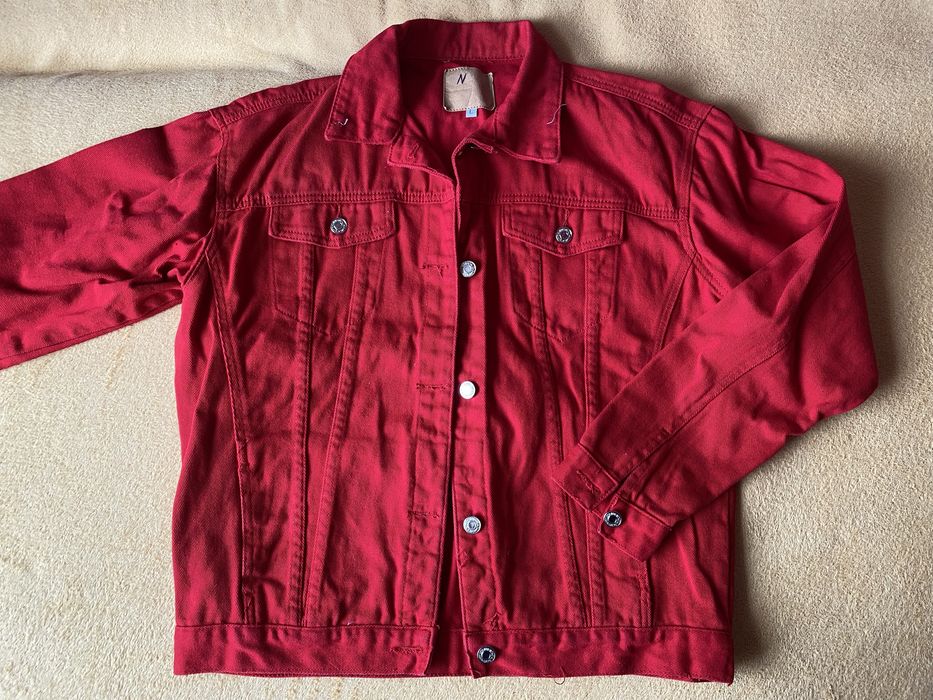 Джинсовая куртка