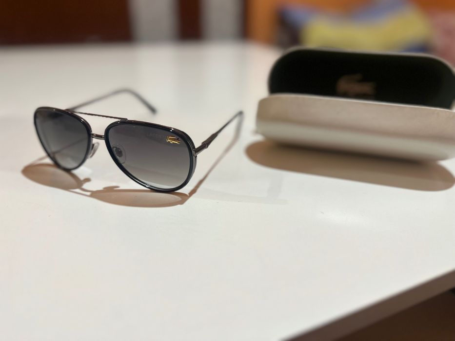 Продавам:Слънчеви очила Lacoste