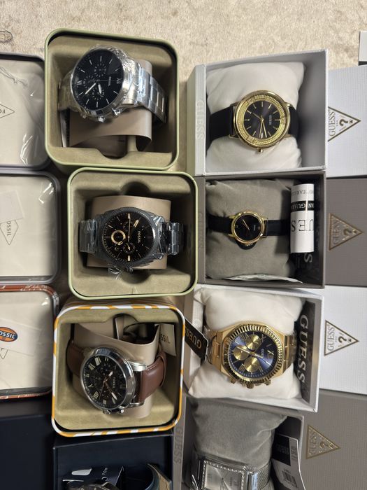 Ceas armani exchange nou + altele  hugo guess fossil atlantic tommy