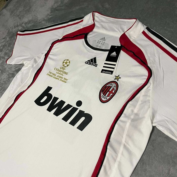 Adidas AC Milan Kaká #22 Champions League Kit – White – Size L