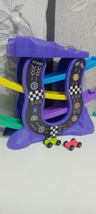 Аквариум с рыбками