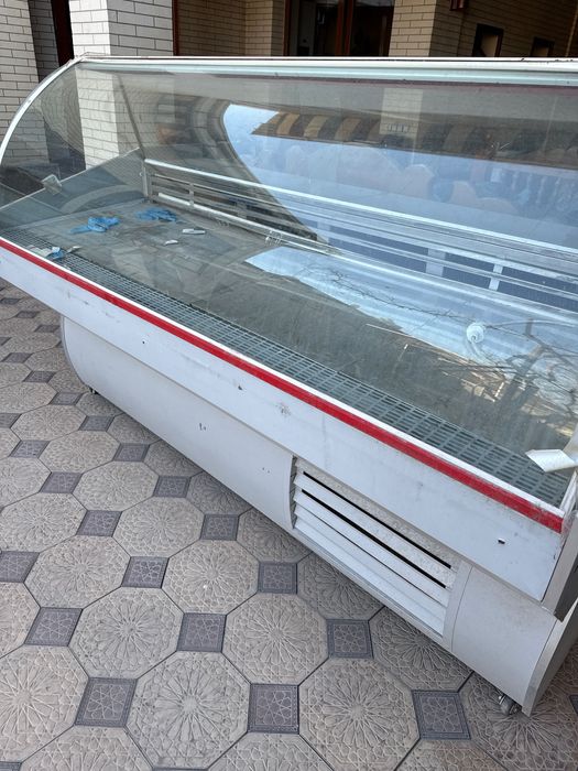 Срочно дёшево продается две холодильника