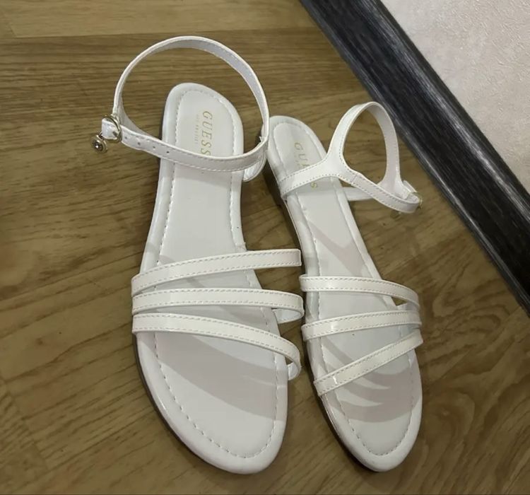 Сандалии Guess Оригинал!