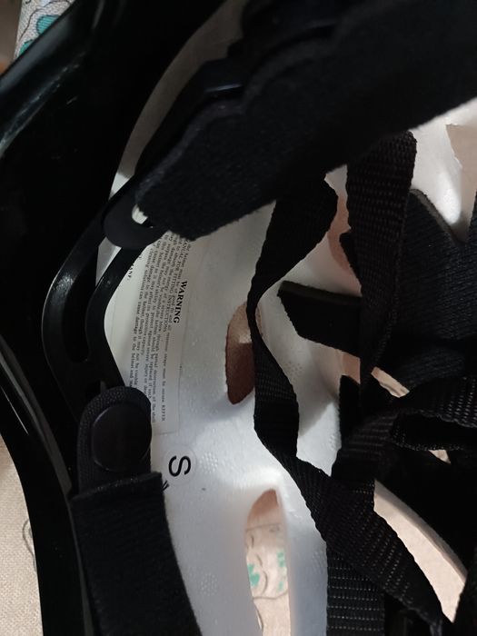 Защитный шлем Cougar для взрослых