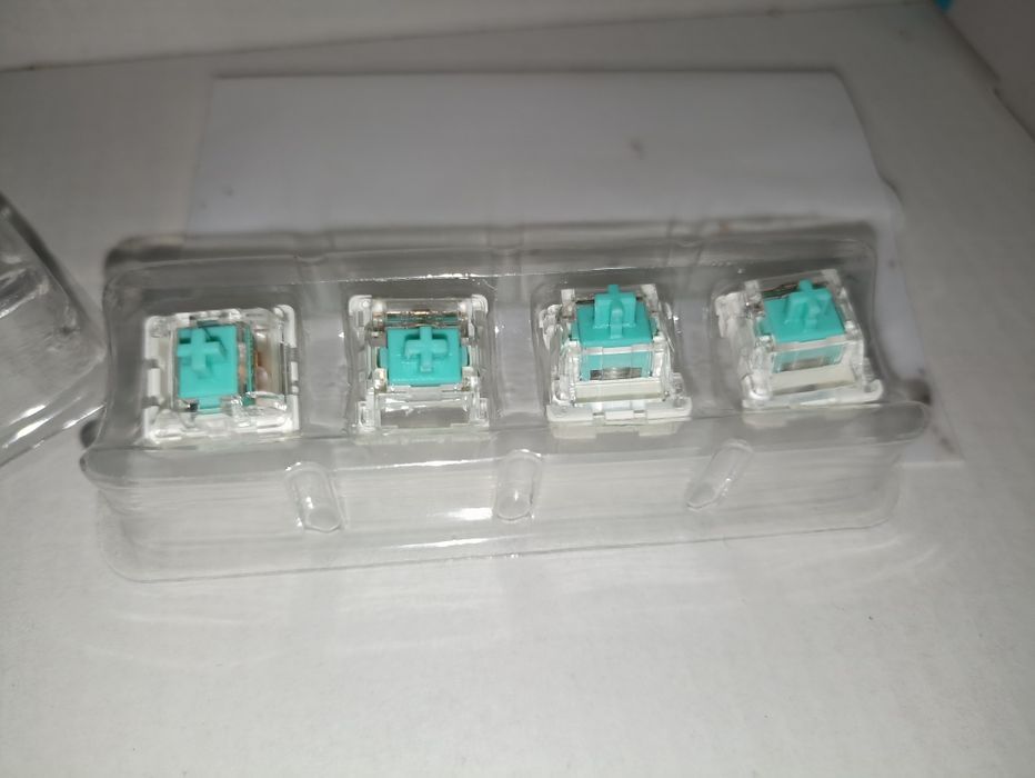 продам игровую клавиатуру