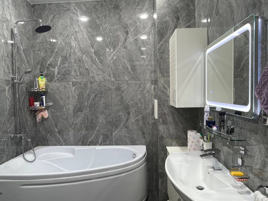 2-этажная квартира 210 м², 6-комантная на Юнусабаде-19.
