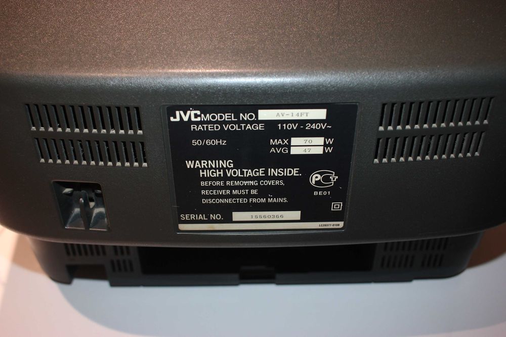 Продается ЭЛТ телевизор марки JVC AV-14FT