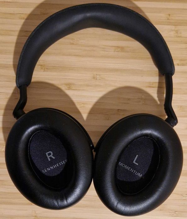 Casti audio Over the ear Sennheiser Momentum 4, Wireless, ANC, Negru