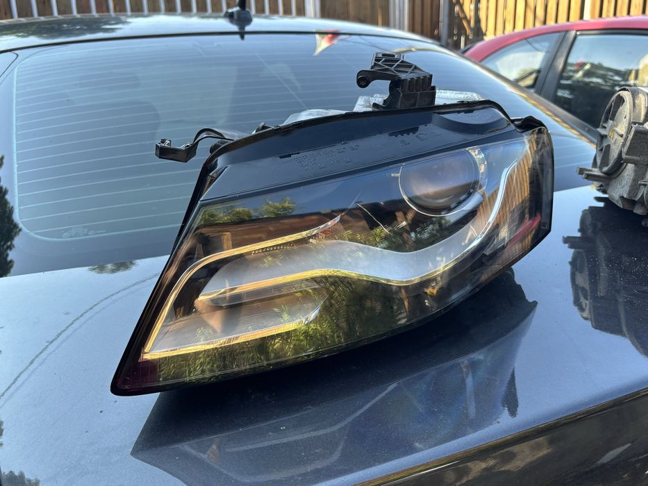 Bi-Xenon Audi.