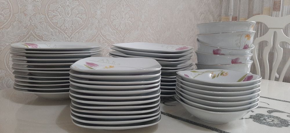 Продам посуды в хорошем состоянии