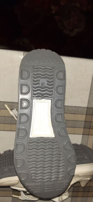 Кросовки подростковые