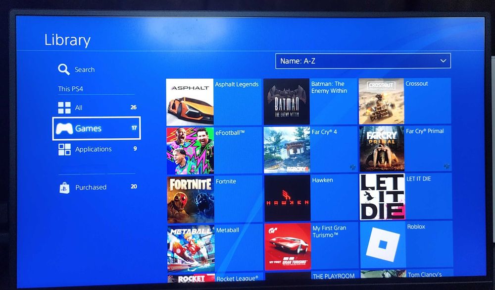 PlayStation 4 slim,2 manete, 23 de jocuri,Roblox,Fortnite,Far Cry 4