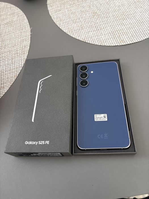Vând telefon samsung s25 fe