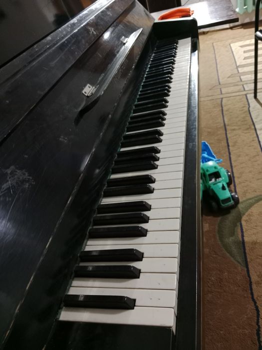 Пианино, хорошего качества, "Ростов-Дон"