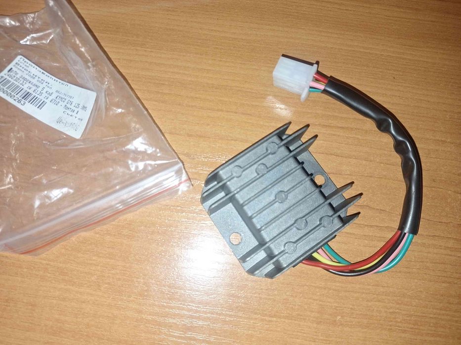 НОВО Реле зареждане , реле регулатор Kymco GY6 125 5 кабела
