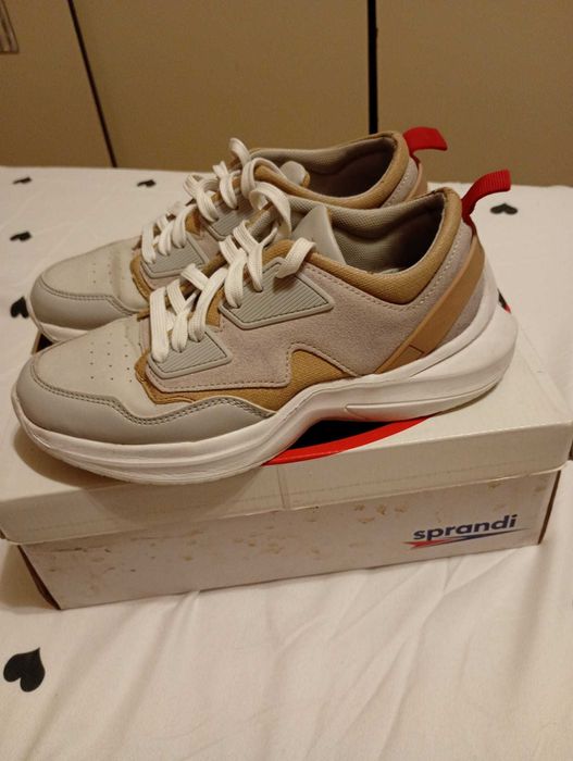 Adidași de dama nr.37