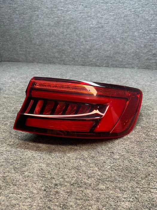 Stop aripa dreapta AUDI A4 B9