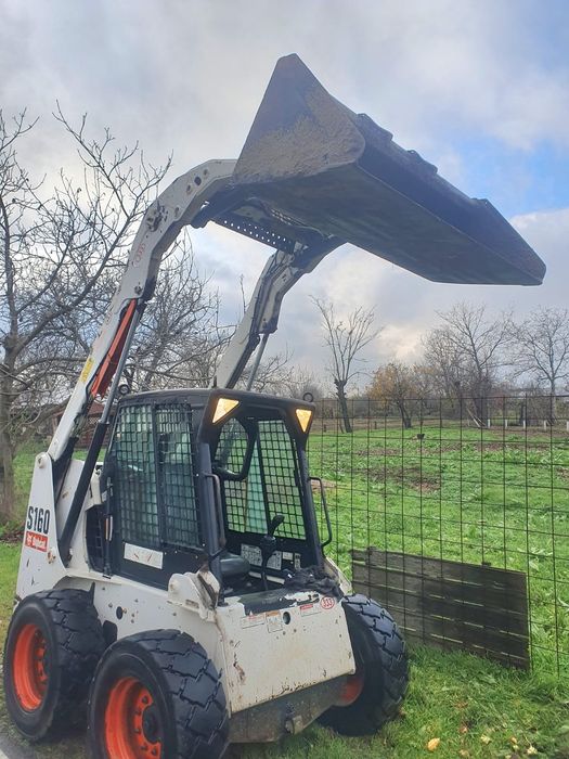 Vând bobcat s160