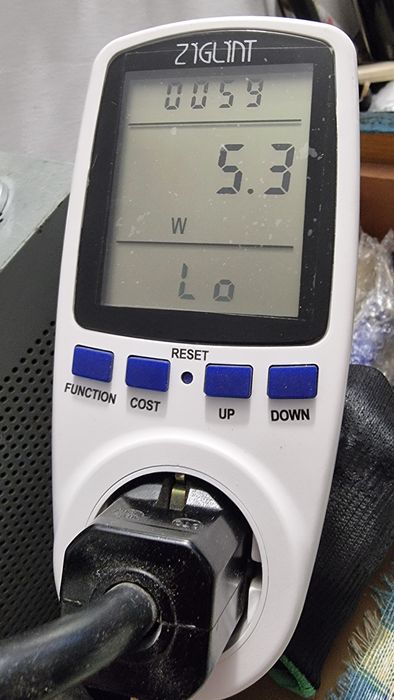 Прибор за измерване на консумираната енергия/ватметър/