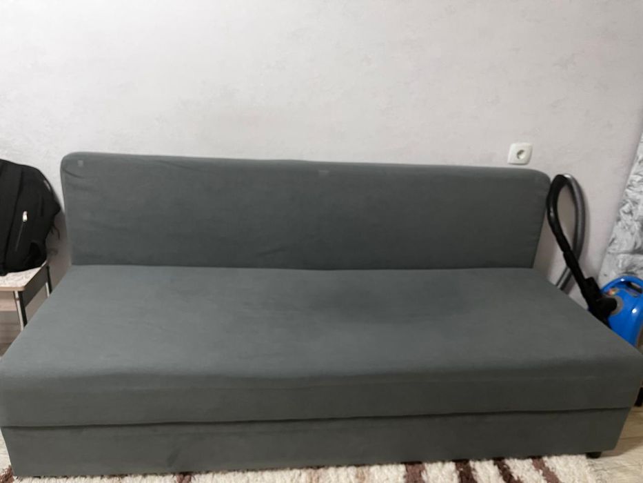 Продаю раскладной диван