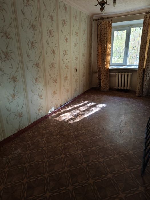 Продается трёхкомнатная квартира