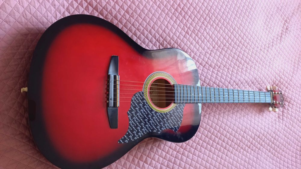 Гитара семиструнная новая