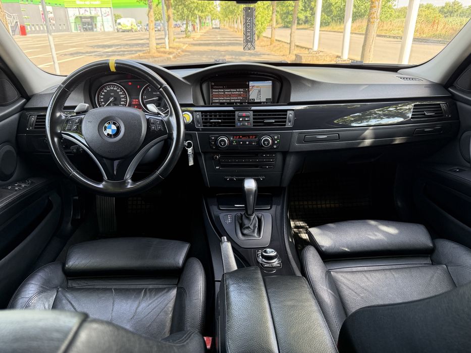 BMW E91 335d 2008
