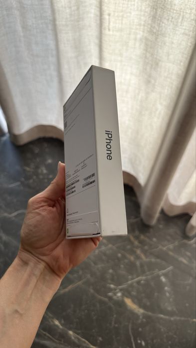 Новый не вскрывался iphone 17 256 eSim+sim