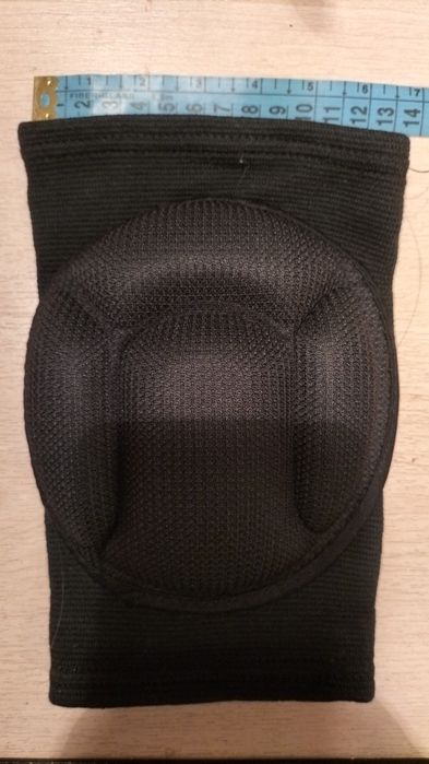 Новые наколенники! Цена за пару!