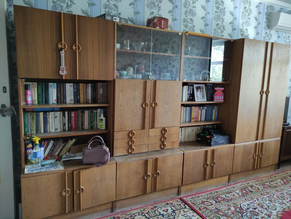 Стенка из натурального дуба 3м.