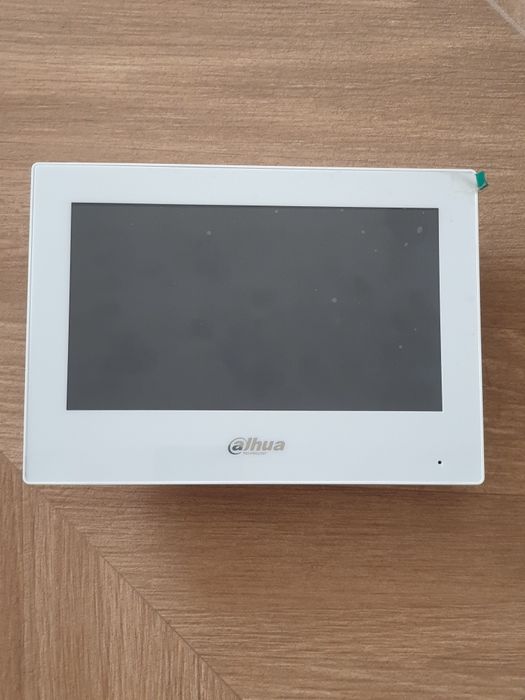 Interfon alhua cu trei tablete