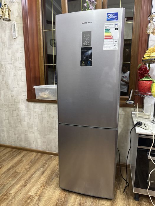 Xolodilnik SAMSUNG