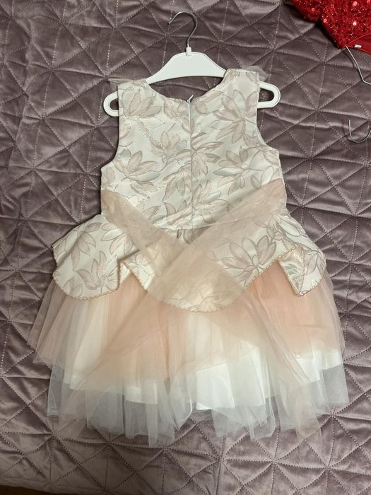 ПРЕКРАСНА лятна детска рокля