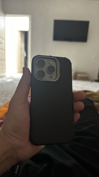 iphone 15 pro silver